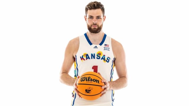 Hunter Dickinson